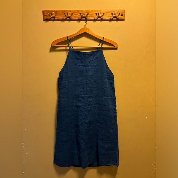The Linen Apron Dress - Picture 2 of 5